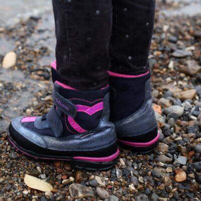 Водонепроницаемые ботинки